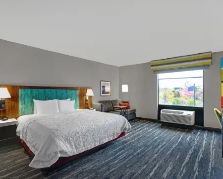 Hampton Inn Utica Hotels in Utica