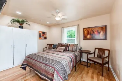 Near Downtown Waxhaw Mellow Yellow Suite A