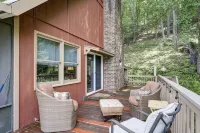 Great lake views, super fast WiFi, Lake/Dock access