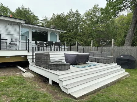 Cottage on Partridge Pond