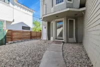 6BR Midtown Escape - Perfect for Groups, Sleeps 12 네바다, 리노 대학 주변 호텔