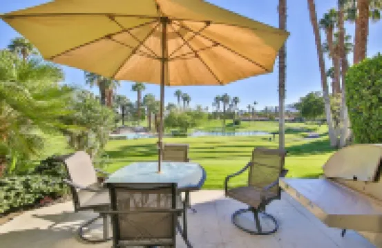 Palm Desert Dream Getaway on Palm Valley Golf Course!