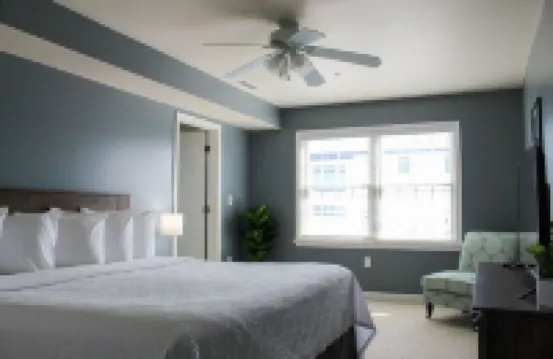 Bayfront Family Friendly 2BR on a Marina - Great Location & Beautiful Views! Hotel di 