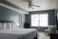 Bayfront Family Friendly 2BR on a Marina - Great Location & Beautiful Views!