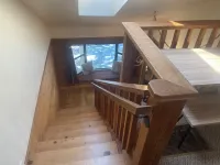 Rustic lower story 2 bedroom/2bath hot tub 3 minutes from town Yosemite Mariposa