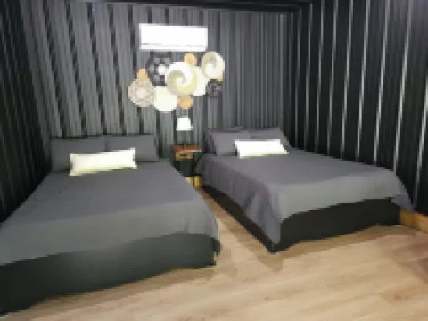 Hidden Jewell Studio Suite #2 - 2Bd/1BA Kitchenette & Washer/Dryer on Outlaws Hotels in Tug Hardee