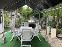 Paradise Found- Scuba Divers-Boat Owners Welcome-Key Largo-Kampground 줄스 언더시 로지 주변 호텔