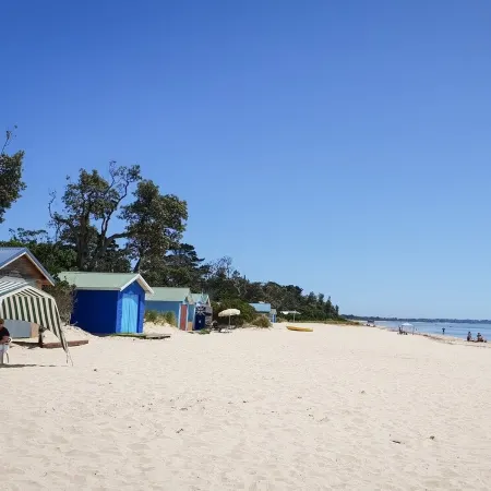 Sandy Toes Capel Sound - Newly Refurbished 2-minute walk to the beach & shops