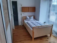 Large vacation apartment in the beautiful Ruwer valley Hotels in Kasel