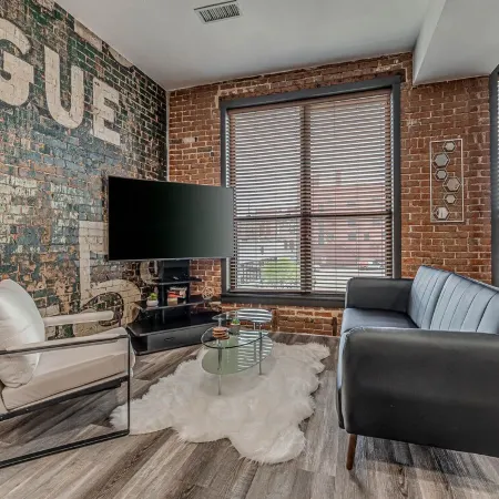 Deluxe Studio in Historic Downtown Building!
