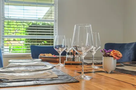 Luxury Pool Family Home Near Siesta Key/DT-3Br/2BA Отели в г. Кенсингтон-Парк