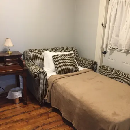 Historic Downtown Traverse City Apartment