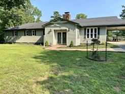 FLAT LOT BOAT-RAMP NO-WAKE-COVE OFF MAIN CHANNEL LG HOME-GAMERM FIRE PIT KAYAKS+