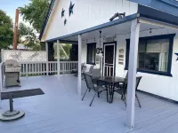 Lake House Cabin is less than 3 Miles from the Roosevelt Lake