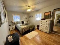 Middle of town lodge style cottage Hotels in Silver City