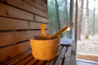 40-Foot Container Cabin in the Catskills Hotels near Catskill Animal Sanctuary