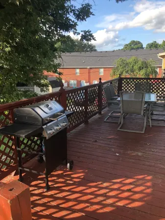 Historic Bardstown Cottage