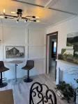 The Hillside Ranch: Relaxing Modern 4bd 2ba Oasis