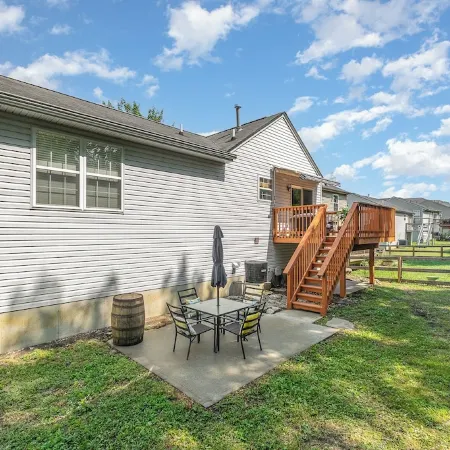 Modern Kentucky Retreat Near Ark & Cincinnati!