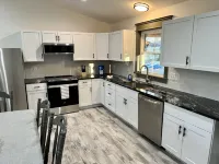 Brand new home in peaceful neighborhood Hotels in Cheatham County