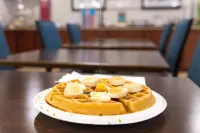 希爾頓歡朋酒店-聖奧古斯丁海灘 - 早餐