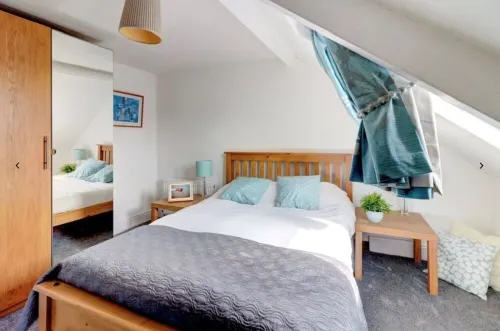 Rainbow Cottage - A home from home in the heart of Whitby