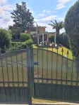 Pretty villa a stone's throw from the sea and the center....