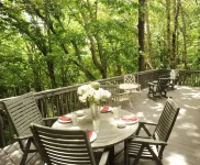 COOL COTTAGE AT 4800 FT  SLEEPS 8. GOOGLE MAP IS NOT CORRECT 10 MILES TO B ROCK