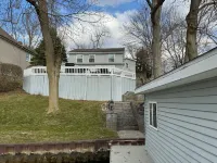 Charming Cottage on Lake Shafer-optional Pontoon! Screened gazebo and swim deck!