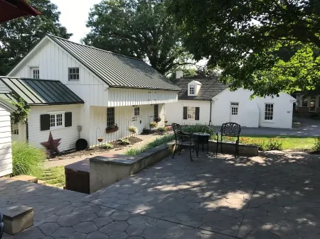 refinished barn with pool table, ping pong, pool and hot tub!