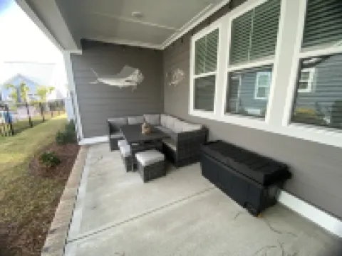 Beau Coast Single Story - 6 Seater Golf Cart Included Hotels in Beaufort