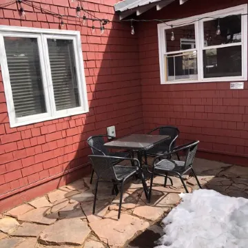 Vintage Cabin in Downtown Estes Park