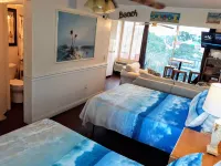 Waterside, Studio #21, Family Friendly, Close to Beach