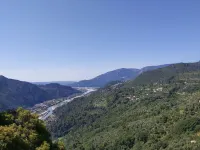 Village house for 4 to 6 people on 2 floors Hotel a Bonsone