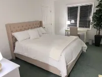 Extra Spacious 2Bed w/Large Terrance + Amenities