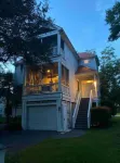 Murrells Inlet - walk to the Marshwalk! Bring the entire family! Hotels near Wacca Wache Marina