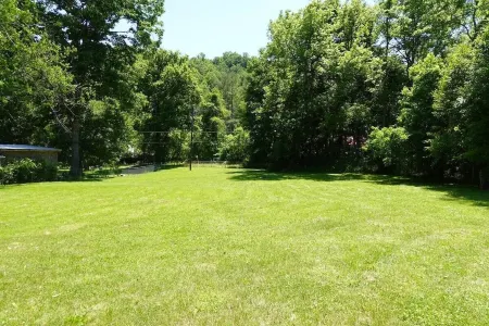 The Shack, An exquisite 3 bed room log cabin.