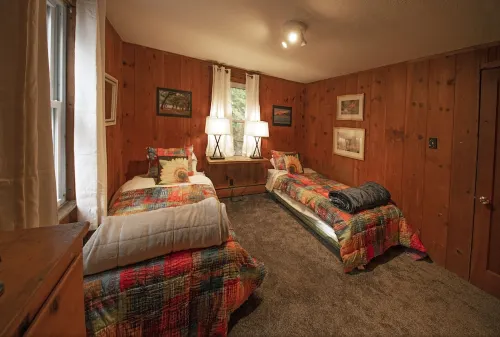 Hideaway Cottages, Cottage B