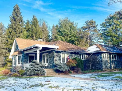 Cozy Family Cottage on Skytop Lodge Property