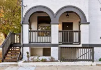 Indigo Flat: Chic Retreat in Downtown Chattanooga