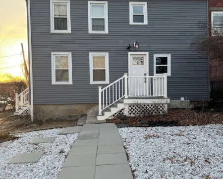 totally remodeled   house with fitness room, close to Boston and Worcester Hotels in Framingham