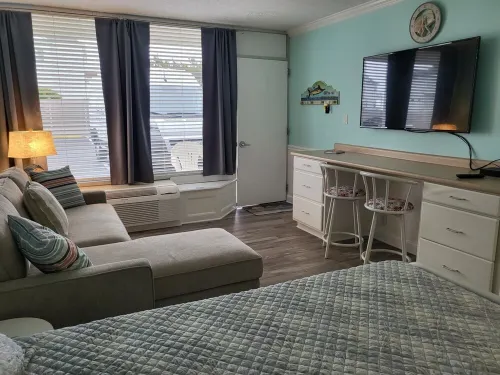 Nice 1st floor studio a few steps to the beach with large pool at Bogue Shores.