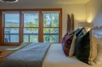 Breathtaking Lake & Mountain Views & Private Dock. Enjoyable Year Round!