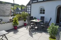 NEW Perfect vacation in the "Old Pastorate" Assinghausen - modern in old walls Hotels in Olsberg