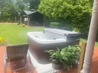 Experience Massapequa charm near Roosevelt Field Mall, 15 Mins to Jones Beach