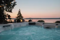 Luxury Beach House & Apartment, Hot Tub, Kayaks, Fire Pits, Game Room - Hot Tub