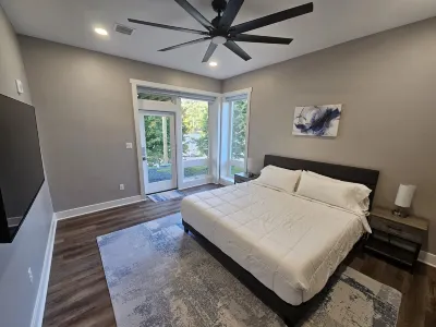 Brand New Lakefront Home with Unbeatable Lake Views Close to Everything! Hotels near Deep Creek Marina