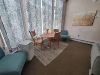 Cozy 2 bedroom, downtown, free parking, FIOS Hotel a Auburn