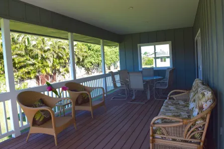 Maui Plantation Cottage Located Near Beach And Paia, Permitted Bbph 2017/0004 Отели рядом с достопримечательностью «Ahimsa Sanctuary Farm»