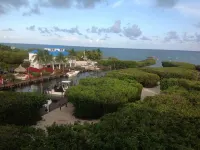 Ocean Front,  Marina, Pool/Hot Tub, Private Beach, Bar/Cafe
